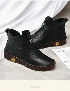 Detail showing first layer cowhide texture and warm fur lining on black casual winter boots