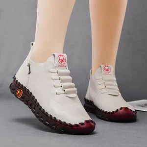 Women Casual Genuine Leather Flat Shoes Soft Tendon Sole Hand Sewn Loafers Comfortable Non Slip Walking Shoes For Ladies