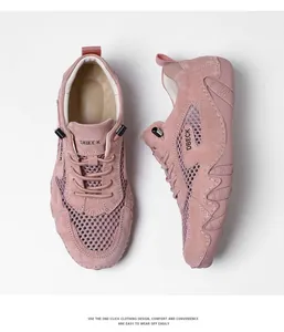 Dettaglio di sneakers in mesh rosa con tessuto traspirante e suola a onde paracolpi