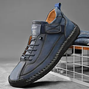 Stivaletti casual da uomo blu navy con cuciture a contrasto fatte a mano e chiusura a strappo