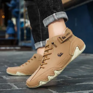 Herren-Lederstiefel in Camel mit hohen Schaft, Wellengummisohle und Klettverschlussband