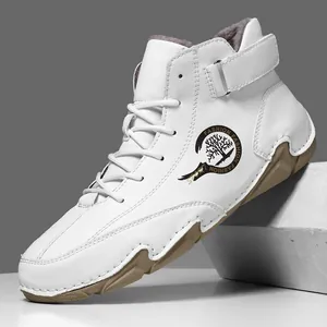 Warme weiße Herren High-Top Freizeitschuhe mit Plüschfutter und robuster Gummisohle