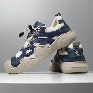Retro-Sneaker in Marineblau und Beige mit dicker Sohle und Schnellverschluss-System
