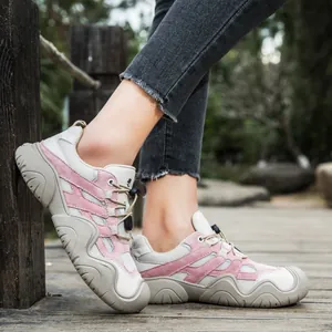 Damen Plateau-Sneaker aus Leder in Rosa und Weiß mit Schnellschnürsystem und Mesh