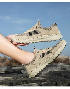 Outdoor kaki mesh sneaker met lederen randen en gedetailleerde antislip rubberen zool