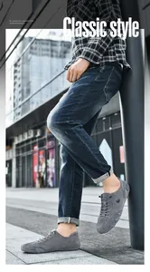 Klassieke grijze suède herenschoenen met vetersluiting en een antislip rubberen zool