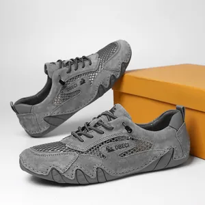 Ademende grijze mesh en suède casual herenschoenen voor buiten met antislipzool