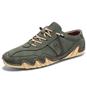 Chaussure de loisirs homme en nubuck vert foncé avec semelle en caoutchouc beige