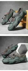 Détail des chaussures de conduite en cuir sarcelle avec col tricoté et lacets réglables