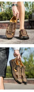 Detailaufnahme brauner Herren-Ledersandalen mit Vintage-Nähten und atmungsaktivem Design