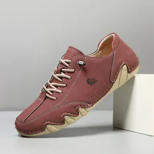Men's Casual Shoes Microfiber Leather Low Top Sneakers Wavy Sole Contrast Stitching Breathable Wear-Resistant Fashion Footwear