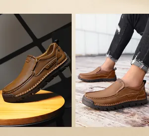 Nahaufnahme brauner Leder-Loafer mit Litschi-Struktur und handgenähten Details