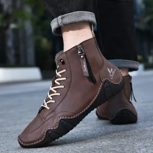 Dunkelbraune Herren-Lederstiefel mit seitlichem Reißverschluss und rutschfester Gummisohle