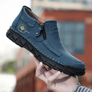 Blaue Herren-Freizeitstiefel aus Wildleder mit Reißverschluss und handgenähten Details