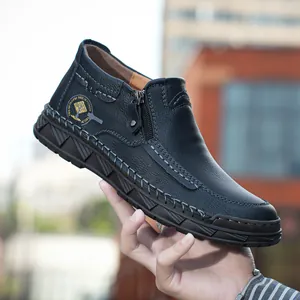Schwarze Herren-Lederstiefel mit Reißverschluss und rutschfester dicker Gummisohle