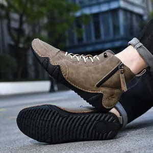 Herren Martin Boots in Braun mit Reißverschluss und robuster, rutschfester Gummisohle