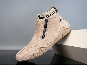 Detailansicht der Herren Leder-Stiefel mit Reißverschluss und gestricktem Schaft