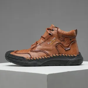 Bottines décontractées en cuir marron pour hommes avec semelle en caoutchouc et surpiqûres