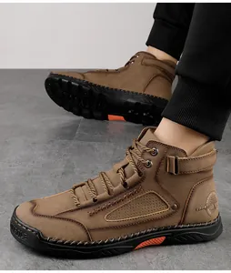 Bruine hoge casual werkschoenen voor heren met antislip rubberen zolen en sportieve accenten
