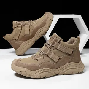Robuste Khaki-Leder-Wanderschuhe für Herren mit dicker Gummisohle und Retro-Outdoor-Design