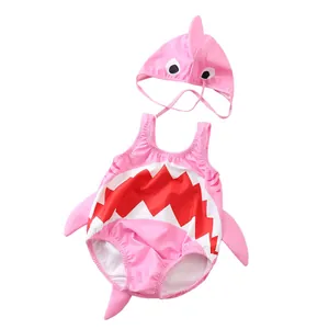 Costume intero rosa a forma di squalo per bambini con cuffia da nuoto abbinata