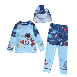 Maillot de bain deux pièces enfant avec manches longues et motif astronaute rigolo