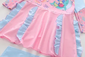 Détails du maillot de bain manches longues pour filles avec volants et sirène