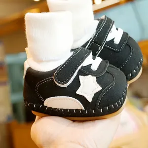 Winter infant soft sole walker shoes with star pattern and warm fleece lining for babies