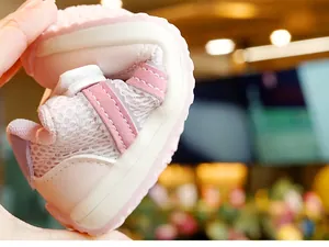 Detail shot showing the ultra-flexible and breathable pink mesh toddler shoe sole