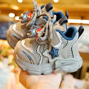Grijze loopschoenen voor peuters met blauwe ster en cartoon, antislip zachte zool