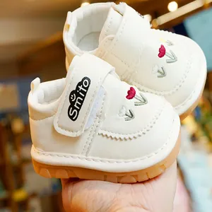 Baby Soft Sole First Walker Shoes With Flower Embroidery Anti-slip Toddler Infant Shoes Hook And Loop Squeaky Shoes