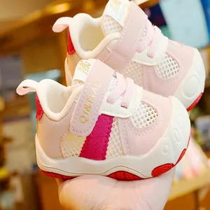 Scarpe primi passi rosa con rete traspirante e suola antiscivolo per bambini 1-2 anni
