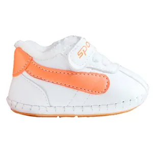 Warme Baby-Lauflernschuhe mit Plüschfutter und rutschfester weicher Sohle in Weiß und Orange