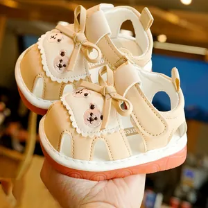 Infant Baby Walking Sandals Synthetic Leather Cartoon Bear Embroidery Bow Decor Non-Slip Squeaky Shoes For Toddler Unisex