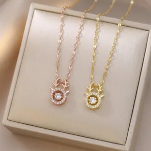 Collier Pendentif Bois De Cerf Coeur Dansant Acier Titane Zircone Cubique Bijoux Minimalistes Élégants Femme