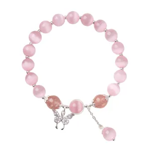 Bracelet en œil de chat rose avec perles de quartz fraise et pendentif papillon