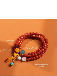Detail van 5,5-6mm Zuid-Rode Agaat kralen met amber hanger en glazen accenten