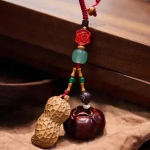 Porte-clés Chinois en Bois Fait à la Main Avec Caractère Fu Pendentif de Chance Cacahuète Kaki Bijoux pour Sac et Clé Voiture Cadeau