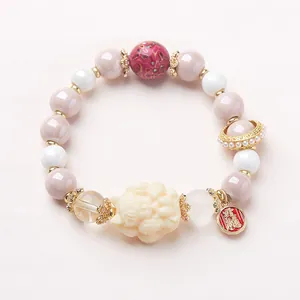 Bracciale con perle di porcellana volpe a nove code con ciondolo portafortuna rosso