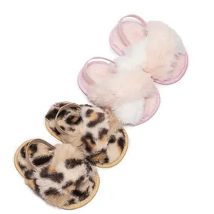 Chaussures de marche bébé en peluche léopard avec bride arrière élastique souple
