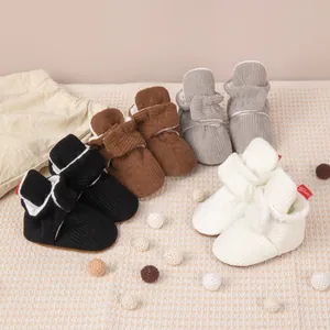 Chaussures de marche bébé en velours côtelé quatre couleurs avec doublure polaire