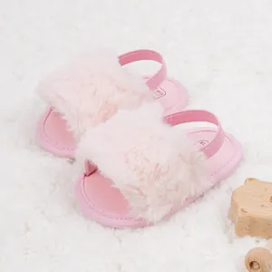 Sandales de marche roses en peluche pour bébé avec bride arrière élastique