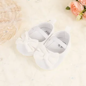 Chaussures bébé en velours blanc avec grand nœud et semelle souple pour filles