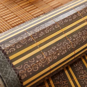 Housse de canapé en bambou avec motifs d'étoiles et bordure en tissu résistant