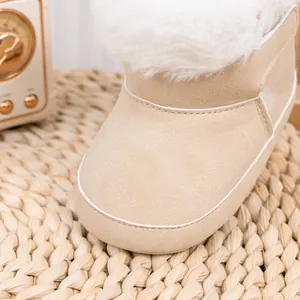 Bottes de neige bébé kaki avec bordure en fausse fourrure blanche et scratch pour hiver