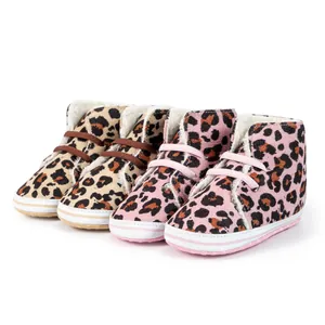 Scarpe Primi Passi da Bimba con Stampa Leopardata Taglio Alto Foderate in Finto Pile Stivali Invernali Caldi Suola Morbida