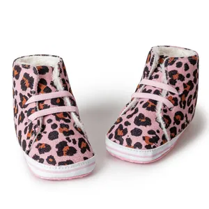 Stivaletti neonato leopardati rosa con calda fodera in pile e suola morbida