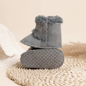 Détails de bottines d'hiver pour bébé avec semelles antidérapantes et doublure en fourrure