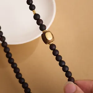 Bracciale in legno naturale 6mm con distanziali in argento S925 e targa incisa a mano
