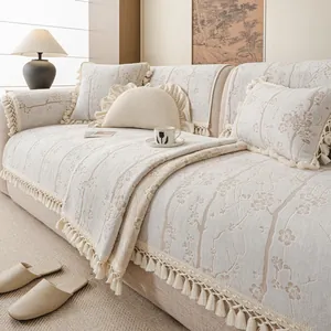 Coussin de Canapé Épais en Polaire de Lait Antidérapant Style Crème Jacquard Floral Housse de Protection Avec Franges